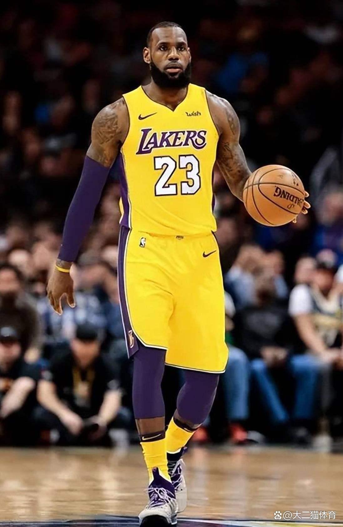 九游体育-库里赛事官方发布连败新规，G2争议不断！的简单介绍